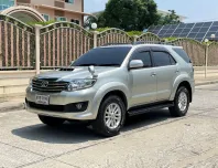 TOYOTA FORTUNER 3.0 V (MNC) ปี 2014 สภาพนางฟ้า