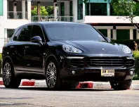 2017 Porsche CAYENNE 3.0 S Hybrid SUV ออกรถง่าย รถสวย ออกศูนย์ AAS 