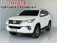 รถครอบครัว 7 ที่นั่ง  Toyota Fortuner 2.4 V SUV (4WD) 