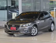 Mazda 3 2.0 C Sports ปี 2015 รถบ้านแท้มือเดียว ใช้น้อยมาก เข้าศูนย์ตลอด ไม่เคยติดแก๊ส ออกรถ0บาท