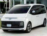 HYUNDAI STARIA 2.2 TOP /SUNROOF ปี 2022 สีขาว