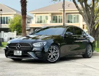Mercedes-Benz E-Class E220d 2023 รถบ้านคุณภาพสูง ไมล์น้อย  มือเดียวป้ายแดง  