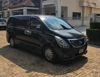 ขาย HYNDAI H-1 2.5 ELITE ปี 2018 สภาพพร้อมใช้ เบาะแถว2 VIP ประตูดูด 