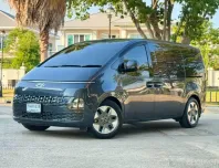 Hyundai Staria 2.2 SEL ปี 2022 รถสวย ประวัติครบ เจ้าของเดียว  ไมล์น้อย 