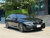 2020 BMW 520D MSPORT รถมือเดียวออกป้ายแดง รถวิ่งน้อย เข้าศูนย์ตรงระยะ รถไม่มีอุบัติเหตุครับ