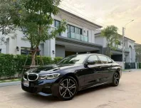 2022 BMW 3 Series 2.0 320Li รถเก๋ง 4 ประตู รถบ้านแท้ ไมช์น้อย 