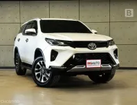 2023 Toyota FORTUNER 2.4 Leader V SUV AT ไมล์แท้ 4 หมื่น รับประกันตัวรถ 5 ปี 150,000 KM B7307