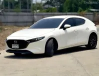 MAZDA 3 skyativ 2.0 ปี 2021จด2022 สีขาว