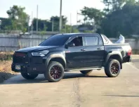 TOYOTA HILUX REVO 4 ประตูยกสูง / เกียร์ออโต้ / ตัว Entry 2.4 ปี 2024 สีดำ 
