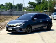 HONDA CITY 1.0 HATCHBACK ปี 2021 สีเทา