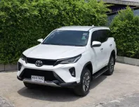 2023 Toyota Fortuner 2.4 Leader G โปรฟรีดาวน์ ราคาพิเศษ รถสภาพสวย รถเจ้าของเดียวไมล์แท้100% 