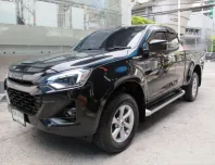 2025 ISUZU DMAX CAB HI-LANDER 1.9 Z เกียร์ธรรมดา สีดำ วิ่งน้อย 10,655 กม. มือเดียว รถสวยสภาพใหม่ 
