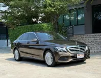 2015 BENZ C180 EXCLUSIVE รถมือเดียว วิ่งเพียง 39,000 กม เข้าศูนย์ทุกระยะ รถไม่เคยมีอุบัติเหตุครับ
