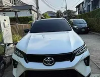 Toyota Fortuner 2.4 Legender SUV 2020