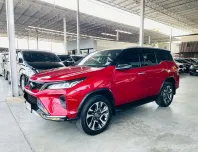 TOYOTA FORTUNER 2.8 LEGENDER 4WD ปี 2021 รถสวย มือแรก ไมล์แท้ TOP สุด รับประกันตัวถังสวย