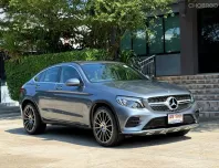 2018 BENZ GLC 250 COUPE AMG  รถมือเดียวออกป้ายแดง รถวิ่งน้อย เข้าศูนย์ทุกระยะ ไม่เคยมีอุบัติเหตุครับ