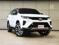 2021 Toyota FORTUNER 2.4 Legender (Black top) 4WD SUV AT ไมล์แท้ รถมือแรกจากป้ายแดง B1039