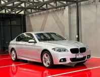 2015 BMW 525D MSPORT LCI รถมือเดียวออกป้ายแดง รถวิ่งน้อย เข้าศูนย์ทุกระยะ รถไม่เคยมีอุบัติเหตุครับ