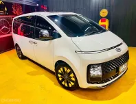 โอกาสพิเศษ Hyundai STARIA 2.2 Premium with Sunroof ปี 2023 รถสวย ไมล์น้อย  