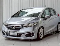 HONDA JAZZ 1.5 i-VTEC S เกียร์MT ปี 2018 สีเทา โฉม ปี14-ปัจจุบัน