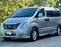 HYUDAI H-1 2.5 EXCUTIVE ปี 2015