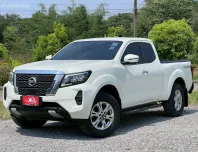 NISSAN NAVARA 2.3 V KING CAB CALIBRE A/T ปี2021 จดปี2022 สีขาว
