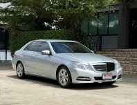 2013 BENZ E250 CGI FACELIFT รถออกศูนย์ BENZ THAILAND วิ่งเพียง 104,000 กม รถไม่เคยมีอุบัติเหตุครับ