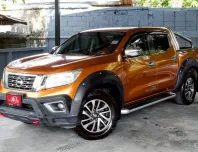NISSAN NAVARA NP300 2.5 สี่ประตู CALIBRE EL TOP A/T ปี2017 สีส้ม