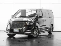  2019 HYUNDAI H1 2.5 DELUXE  A/T