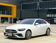 2022 Mercedes-Benz C-Class 2.0 C220d รถเก๋ง 4 ประตู รถบ้านแท้ ไมล์น้อย มือเดียวป้ายแดง  