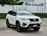 Toyota Fortuner 2.8 TRD Sportivo 2019 รถสวย ไมล์น้อย 