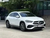 2022 BENZ GLA 200 AMG รถมือเดียว สภาพป้ายแดง วิ่งเพียง 6X,XXX กม เข้าศูนย์ตลอด รถไม่มีอุบัติเหตุครับ