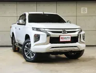 2019 Mitsubishi TRITON 2.4 GT Premium 4WD MT ไมล์แท้ 3 หมื่น สเปกนี้หายากมาก มือแรกจากป้ายแดง B9019