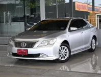 Toyota CAMRY 2.0 G ปี 2013 รถบ้านแท้ๆ ไม่เคยติดแก๊สแน่นอน สวยเดิมทั้งคัน เข้าศูนย์ตลอด ออกรถ0บาท