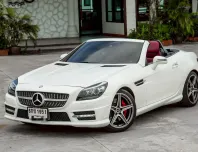 Mercedes-Benz SLK200 2.0 AMG Dynamic Convertible R172 AT 2017