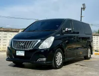 Hyundai H-1 2.5 Elite 2017 รถบ้านมือเดียว