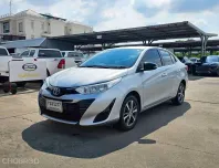 2020 Toyota Yaris Ativ 1.2 Mid รถเก๋ง 4 ประตู 