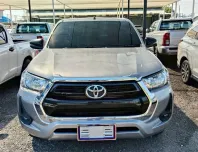 2021 Toyota Hilux Revo 2.4 Z Edition รถกระบะ ฟรีดาวน์