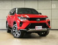 2021 Toyota FORTUNER 2.8 Legender 4WD SUV AT ไมล์แท้ มือแรกจากป้ายแดง B6826