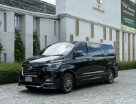 HYUNDAI H-1 2.5 Elite FE 2024 รถครอบครัวมือเดียว ไมล์น้อย 