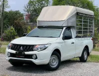 MITSUBISHI TRITON ตอนเดียว 2.5 GLX M/T ปี2017(แท้) สีขาว พร้อมคอกหลังคา