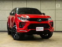 2022 Toyota FORTUNER 2.8 GR Sport Black Top 4WD Top ไมล์แท้ 3หมื่น รับประกันตัวรถ 5ปี150,000KM B2525
