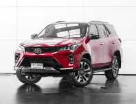 2020 Toyota Fortuner 2.4 Legender Blacktop 2WD A/T สีแดง-ดำ