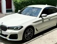 BMW 5 Series 2.0 520d M-Sport LCI 2022 