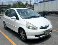 Honda JAZZ 1.5 i-DSi 2004 รถบ้านสภาพดี