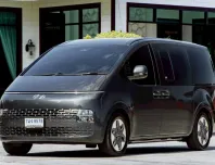 2023 Hyundai STARIA 2.2 SEL รถตู้/MPV รถบ้านมือเดียว