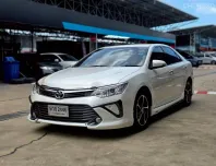 รถ Toyota CAMRY 2.0 Extremo 2015 สภาพดี 