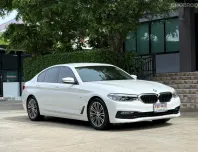 2018 BMW 520D รถมือเดียวออกป้ายแดง รถวิ่งน้อย เข้าศูนย์ตรงระยะ รถไม่เคยมีอุบัติเหตุครับ