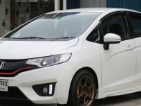 HONDA JAZZ SV+ รถเก๋ง 5 ประตู ราคาที่ดี