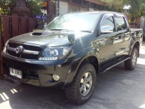 Toyota VIGO 3.0D 4 ประตู 4x4 Auto Top ปี 2006 แต่งหล่อยกสูง 2" สภาพสวยที่สุด